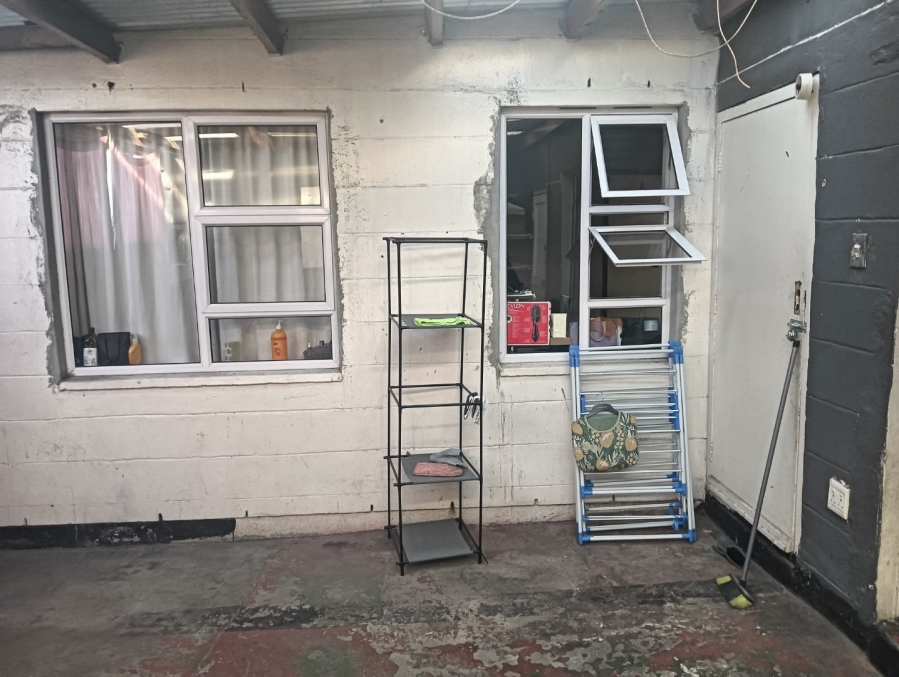 2 Bedroom Property for Sale in Connaught Estate Western Cape